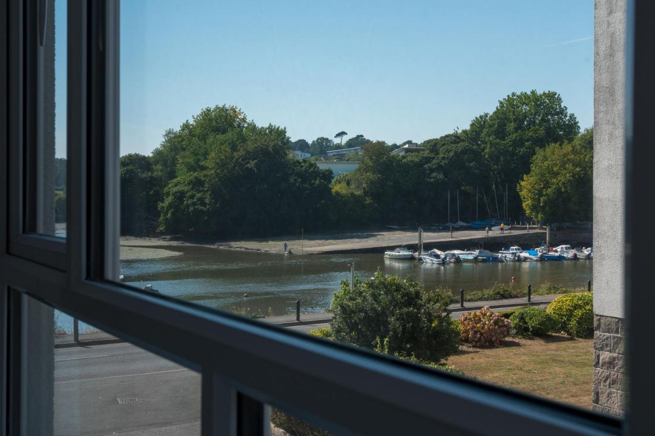 Riverside Apartment With Views And Parking Kingsbridge  Buitenkant foto